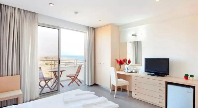 Двухместный люкс Superior c 1 комнатой Capital Coast Resort And Spa