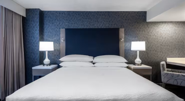 Люкс для гостей с ограниченными возможностями Embassy Suites Baltimore - North/Hunt Valley