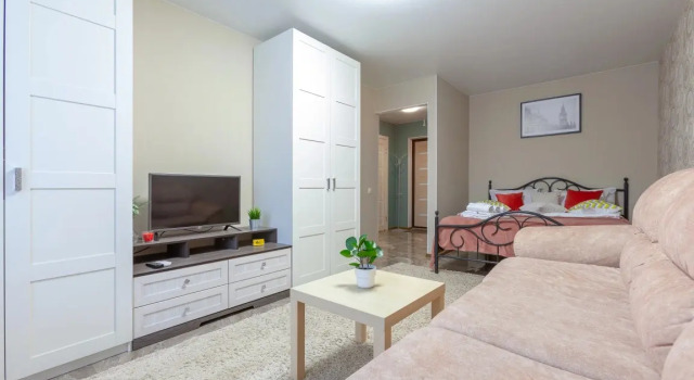 Апартаменты c 1 комнатой с балконом и с красивым видом из окна Апартаменты RentPlaza 1 на Гая 27Б