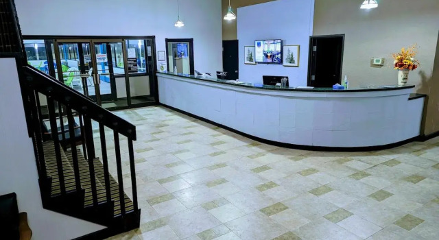 Woodfield Inn and Suites