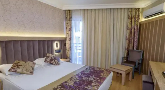 Двухместный номер Standard Kandelor Hotel
