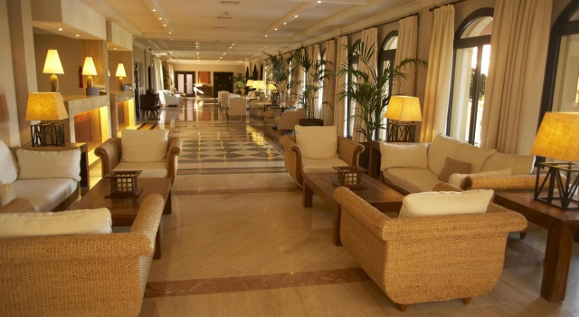 1881 Tenerife Madrigueras Golf Hotel, Book Resort Hotels in Tenerife with Parking, Parking