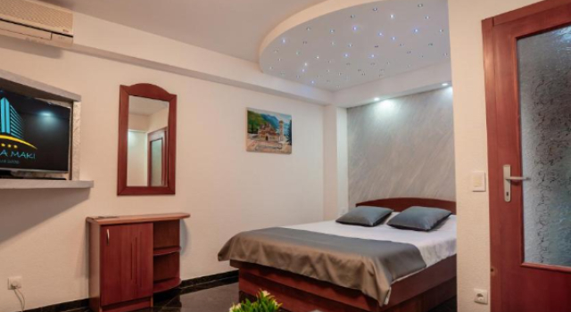 Люкс с 2 комнатами с балконом Villa Maki