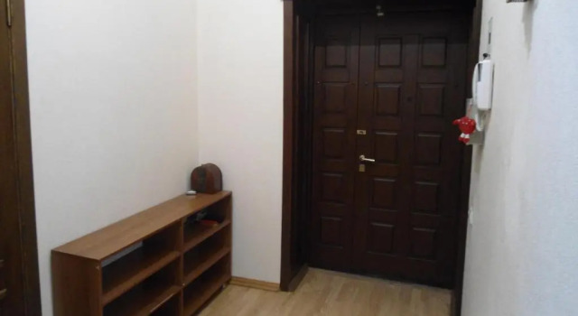 Hostel Kvartira 12, Забронировать Хостел Недорогие отели Симферополя, рядом с Собор Александра Невского, недорого