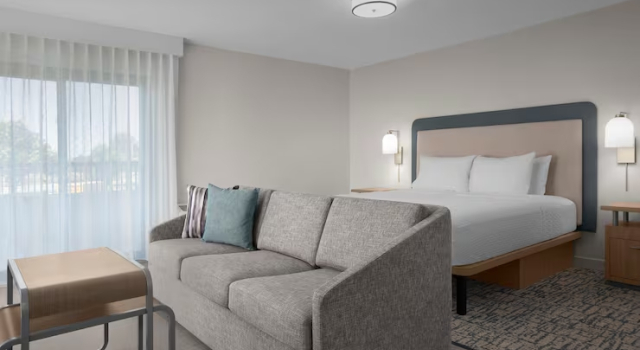 Двухместная студия люкс Corner Отель Homewood Suites by Hilton Santa Maria