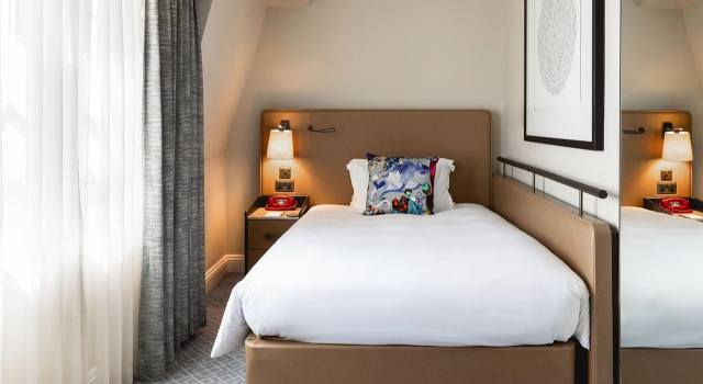 Двухместный номер Snug Kimpton Fitzroy London by IHG