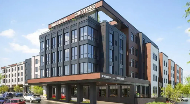 Residence Inn by Marriott Milwaukee Brookfield at Poplar Creek, Book Hotel Hoteller i Brookfield med pool, Swimmingpool