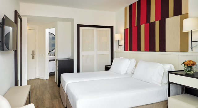 Двухместный номер Отель H10 Casa del Mar