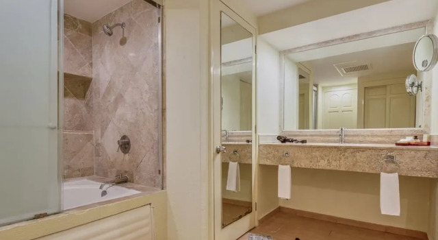 Villa Master Suite Fiesta Americana Cancun Villas
