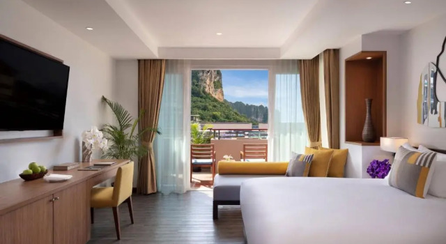Двухместный номер Avani Superior Avani Ao Nang Cliff Krabi Resort