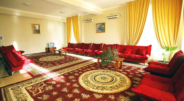 bazaleti like, Boek Villa Hotels in Mtkheta-Mtianeti met zwembad, Zwembad