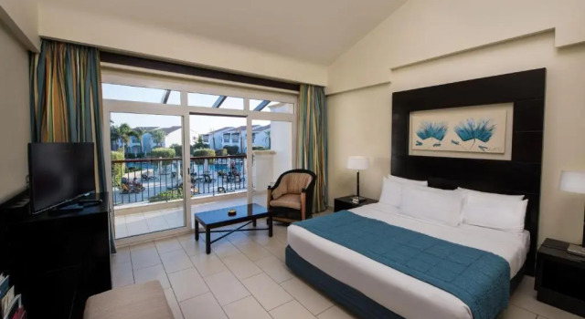 Двухместный номер Deluxe Reef Oasis Blue Bay Resort & Spa