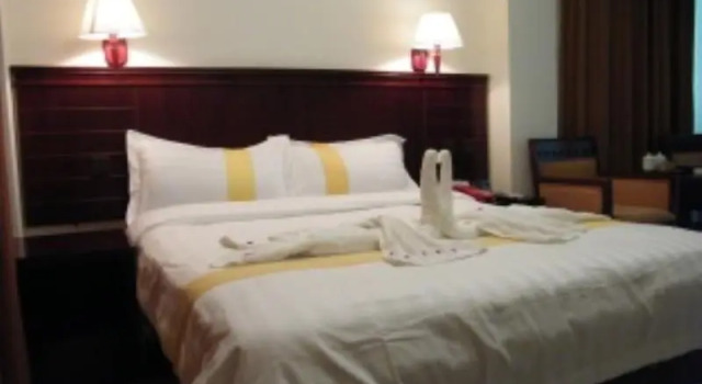 Dongsheng Hotel, Book Hotel Sanya Hainan