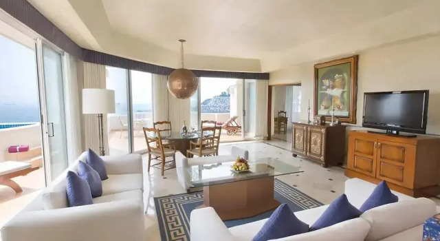 Люкс Premium Level Presidential oceanfront Отель Barceló Karmina All Inclusive