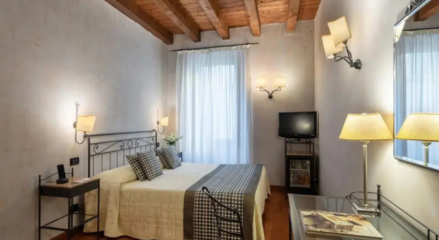Номер Standard Hotel Marco Polo
