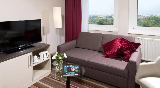 Двухместный полулюкс Leonardo Hotel Karlsruhe