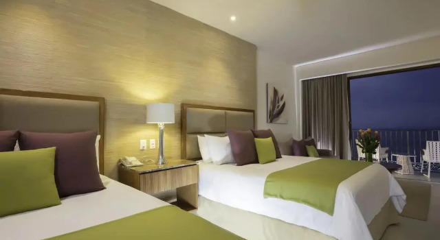 Четырёхместный люкс Almar Deluxe с видом на океан Almar LGBT Luxury Resort