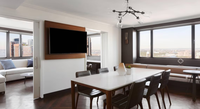 Двухместный люкс Presidential New York Marriott Downtown