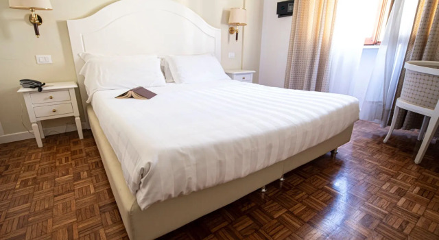 Двухместный номер Standard Отель Grand Hotel Duomo