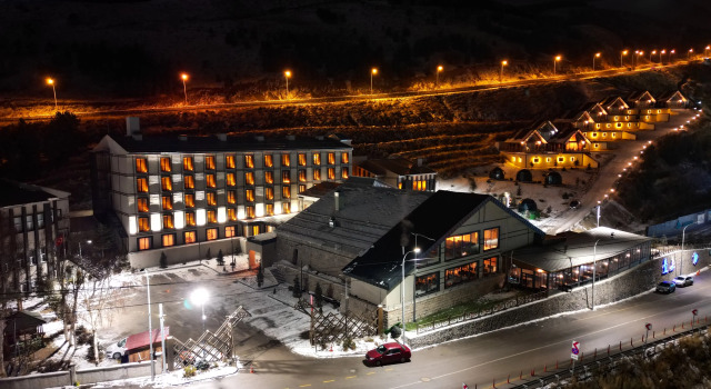 Snowdora Hotel, Rezerwuj Hotel Hotele w East Anatolia Region z parkingiem, Parking