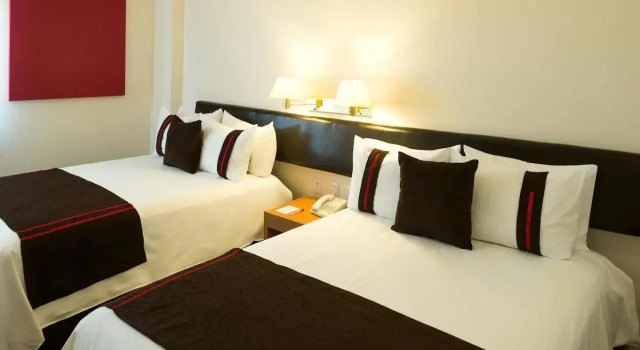 Четырёхместный номер Hotel VM Express Querétaro