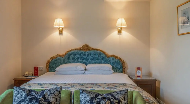 Двухместный номер Standard Muthu Newton Hotel