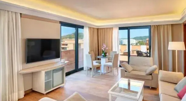 Люкс Senior Hipotels Hipocampo Palace & Spa
