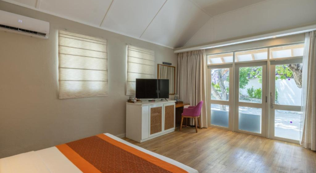 Двухместный номер Standard с видом на сад Ellaidhoo Maldives by Cinnamon - Complimentary Speedboat Return for 2 pax on 7 nights or more stays valid to 31 Oct 2027 & up to 2 kids stay free