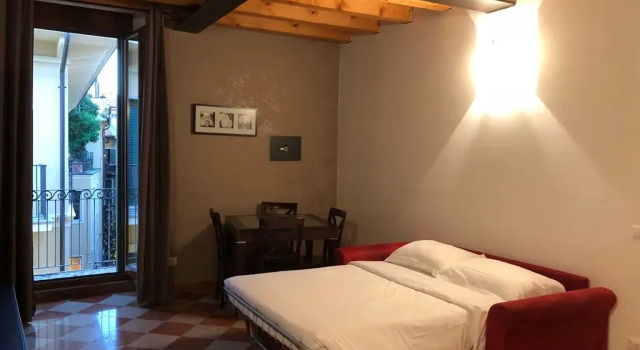 Mazzini 33, Забронировать Отель Отели Вероны с бассейном, рядом с Римский амфитеатр, Бассейн
