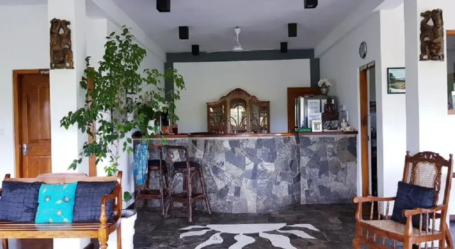 Lakshmis Hotel