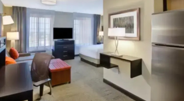 Двухместный номер Mobility Communications Accessible для гостей с ограниченными возможностями Staybridge Suites - Benton Harbor-St. Joseph by IHG