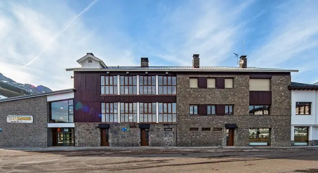 Hostal Pico Agujas, Book Hotel San Isidro Castile and Leon