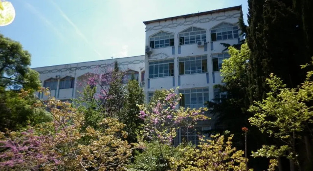 Sofia Hotel, Prenota Hotel Yalta 