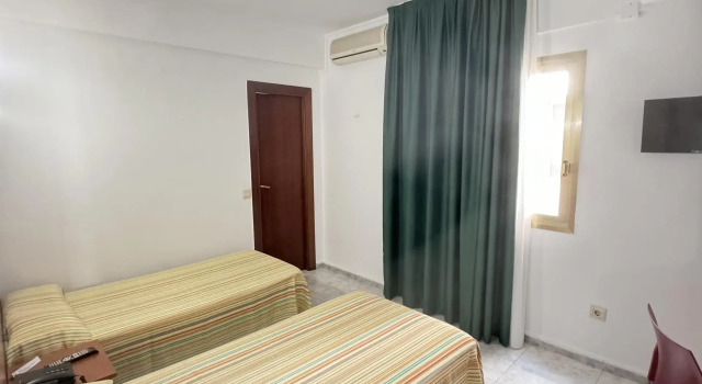 Двухместный номер Hotel Camposol