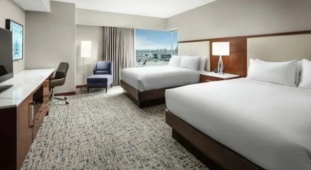 Номер Угловой Hilton Boston Logan Airport