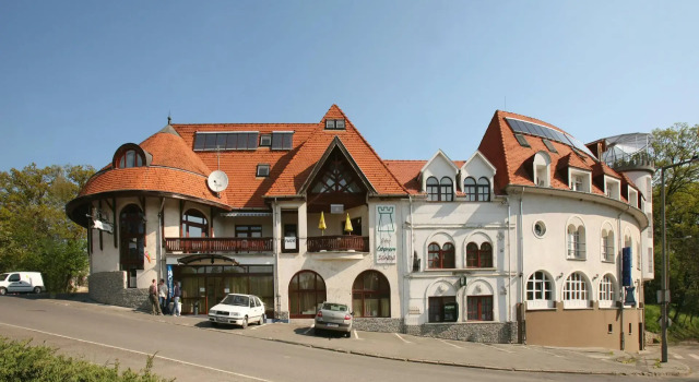 Bastya Conference and Wellness Hotel