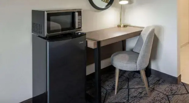 Люкс Ramada by Wyndham Modesto Yosemite Area