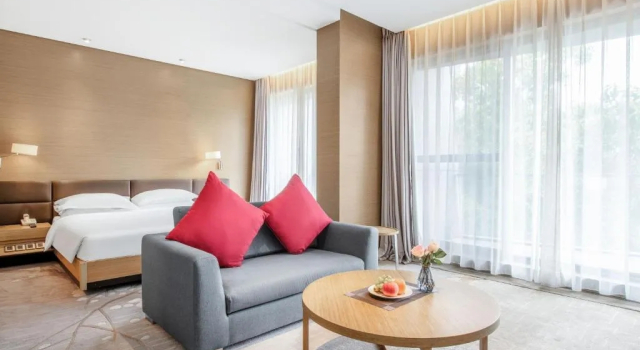 Двухместный полулюкс Deluxe CM Serviced Apartment Shenzhen Hillside
