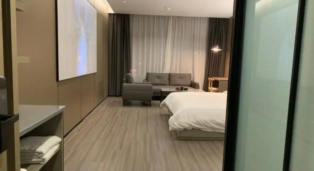 Maison New Century Hotel Guanhaiwei Cixi, Varaa Hotelli Cixi Zhejiang