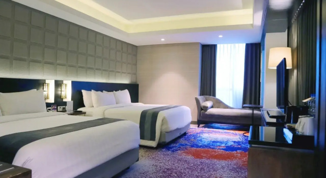 Family Quadruple Suite Aston Pasteur Bandung Hotel