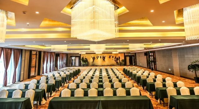 Scholars Hotel (Zhenjiang City Government Sports Exhibition Center), Rezerwuj Hotel Zhenjiang Jiangsu