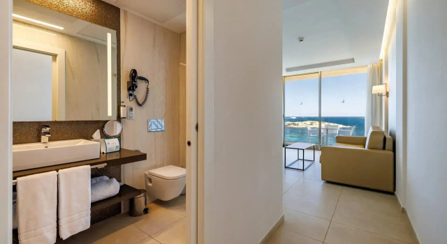 Полулюкс с видом на море Hotel Torre del Mar - Ibiza