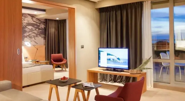 Люкс Deluxe с балконом и с видом на море Hotel Dubrovnik Palace