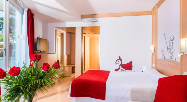 Двухместный люкс Pilarín Hotel Guitart Central Park Aqua Resort