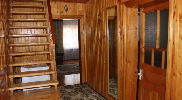 Holiday home Lancedor, Prenota Ostello Hotel a Ivano-Frankovsk con parcheggio, Parcheggio