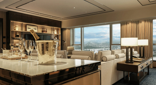 Двухместный люкс Presidential Four Seasons Hotel Hong Kong
