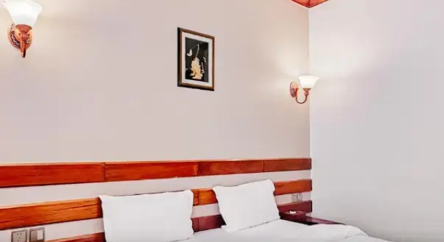Одноместный номер Standard Eastland Hotel