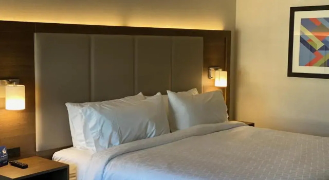 Номер Standard Holiday Inn Express & Suites Chatsworth by IHG