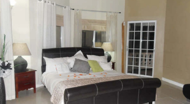 5 Br Seaview Villa with Pool - Ocho Rios - PRJ 1255, Rezervovat Vila Hotely v Ocho Rios Coast s bazénem, Bazén