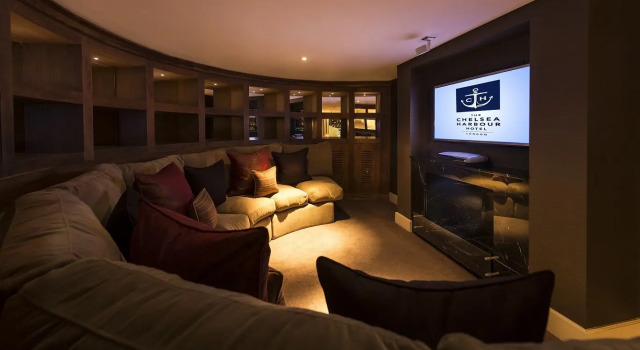 Двухместный люкс The Savile Пентхаус The Chelsea Harbour Hotel & Spa London